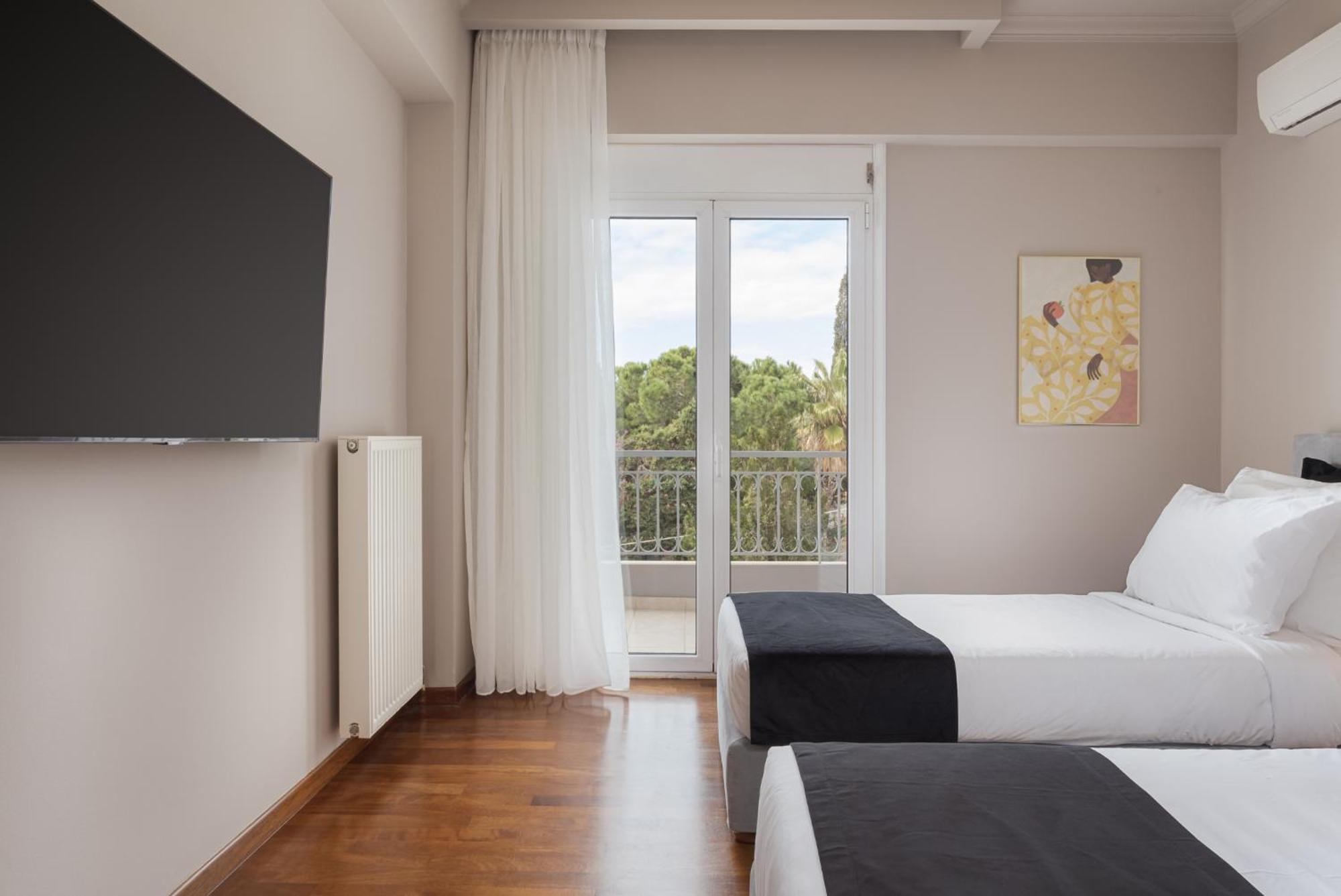Athenian Grand Riviera Villa Eksteriør billede